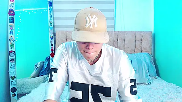 _justinmoon2 Chat XXX in diretta