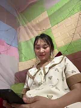 Lucky-baby077 Show Webcam