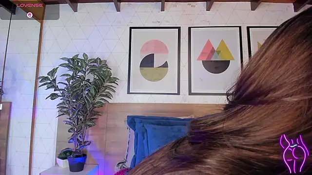 MiaKay1's Live XXX Chat