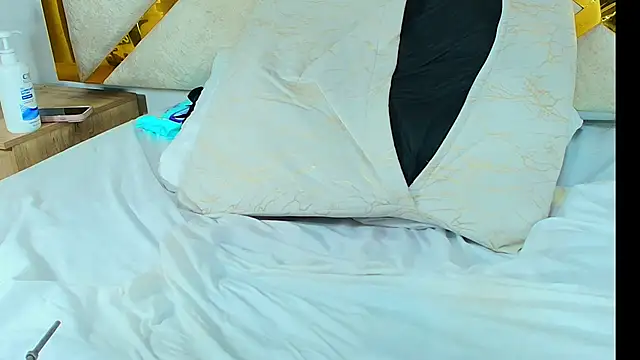 Baby_Scarleth_'s Live XXX Chat