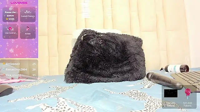 14_Dulce's Live XXX Chat