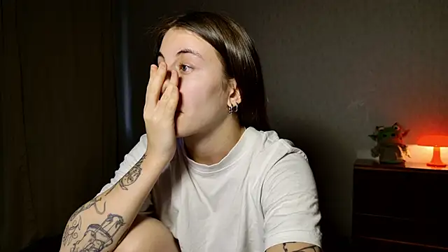 MadeInParadise's Live XXX Chat