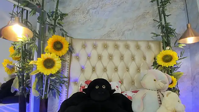 LittleeJaz's Live XXX Chat