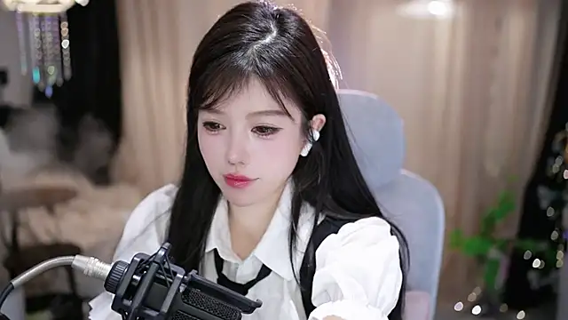 Cecily লাইভ XXX চ্যাট