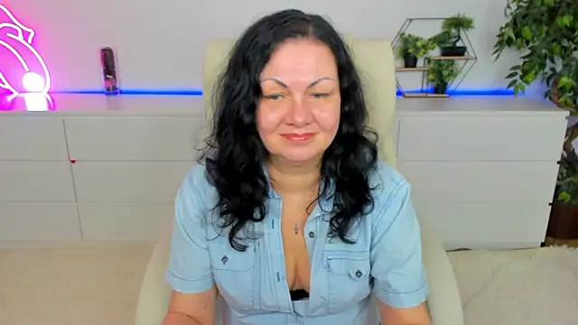 IrissMoon's Webcam Show