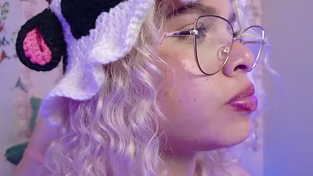 Chat XXX ao vivo de Haelycute