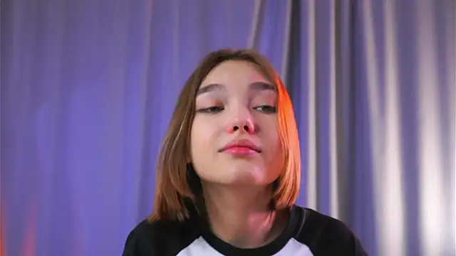 Leyla_crsh's Live XXX Chat