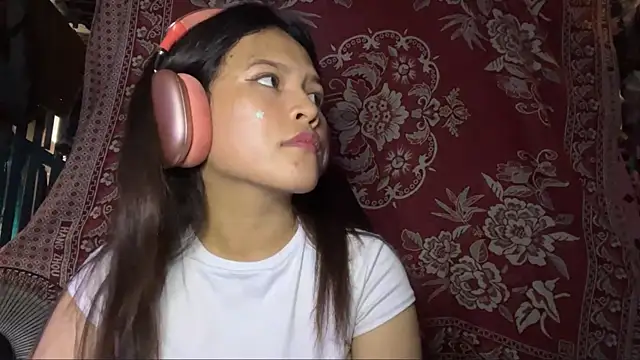 CharlaKitto 라이브 XXX 채팅