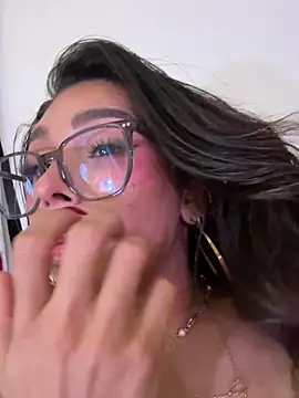 Samantha_Bernardo Live XXX-Chat