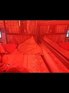 Show modela dongoralesko77 na web-kameri