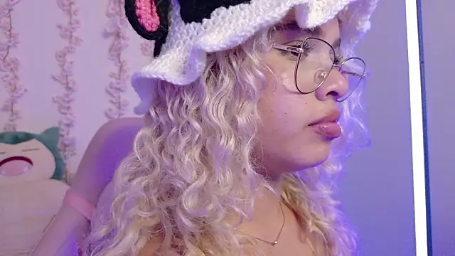 Haelycute – Naživo XXX chat