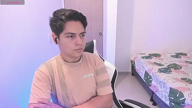 Asta_YunoXXXのウェブカメラショー