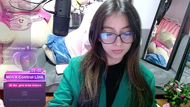 XXX chat uživo modela Maggie_Fox3