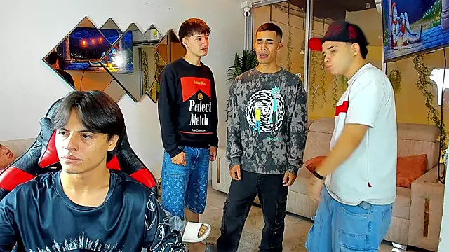 Houseofwarrios 即時 XXX 聊天