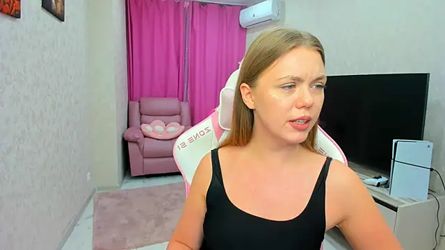 Strawberrye Live XXX-chat