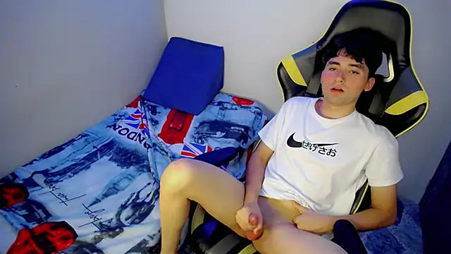 Chat +18 de Luigii_ ao vivo