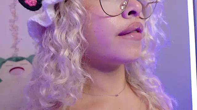 دردشة Haelycute الجنسية المباشرة