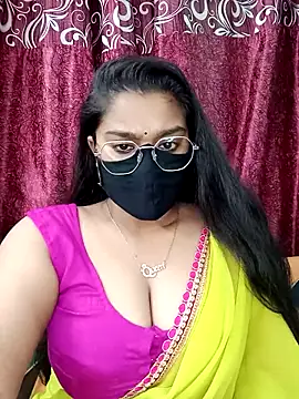 Pokazy przed kamerką – Jasmine_jaaan