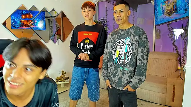 XXX chat uživo modela Houseofwarrios