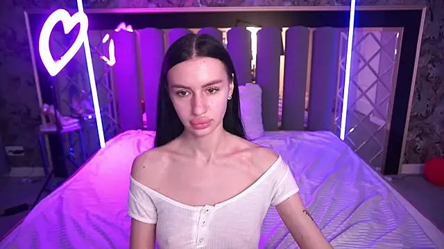 دردشة Snow_WhiteeeX الجنسية المباشرة