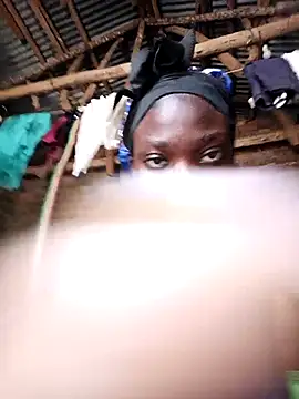 holygrail001 webkamerás műsora