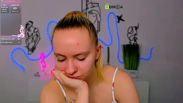 Chat XXX ao vivo de mila_glow1