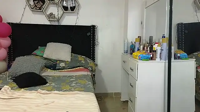 charlotte_077 라이브 XXX 채팅