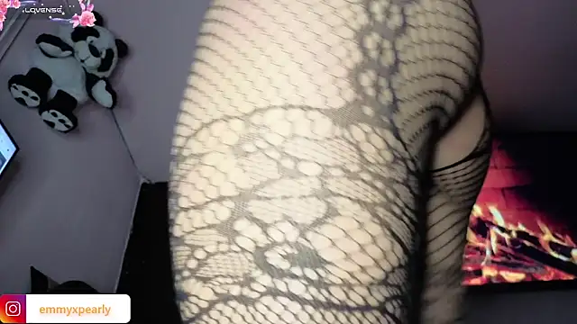 แชท XXX สดของ emyxpearly