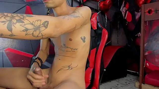 Gay_Red_Room Webcam Show