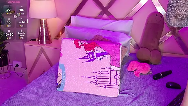 دردشة MalaikaBrown الجنسية المباشرة