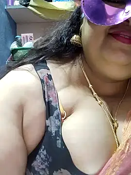 tamilthanushri Live XXX-chat