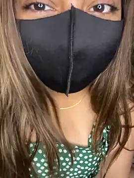 _Hot_Rossy 现场XXX聊天