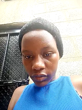 عرض كام Petite_li