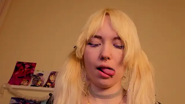 Iris_IvoryのライブXXXチャット