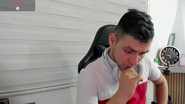 Rick_Adams: απευθείας συνομιλία ΧΧΧ