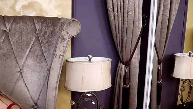 BustyGizelle's Live XXX Chat