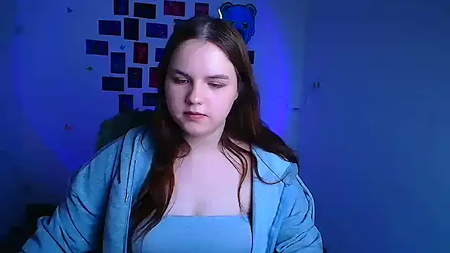 Chat +18 de Kitty_Mia_Kitty ao vivo