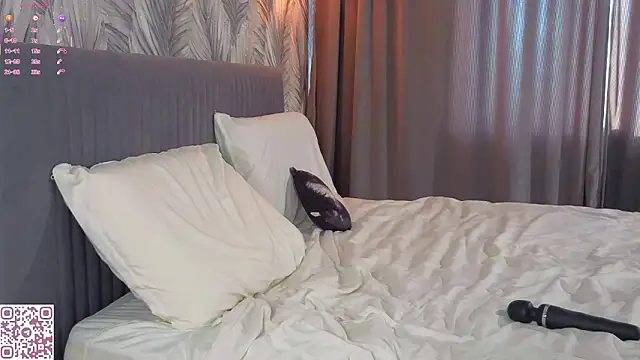 XXX chat uživo modela ElvinaRose