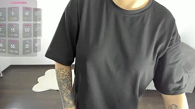 laylablueyes Webcam show