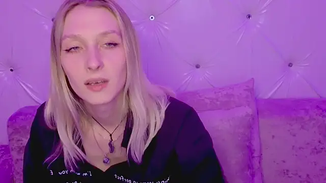 Czat XXX na żywo – Akiro_Kim7