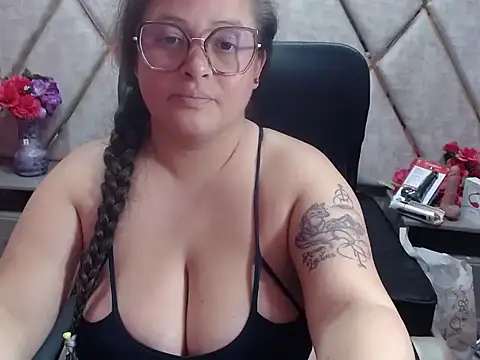 Sarah_Boobs_のライブXXXチャット