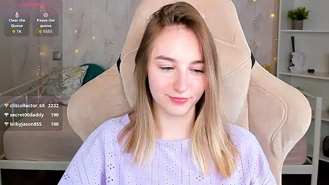 Онлайн чат XXX Shy_Polly