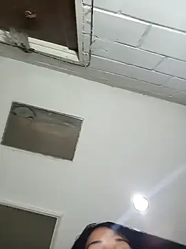 Онлайн чат XXX AbellaLizz