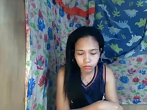 PinaySkinnyGirlのライブXXXチャット