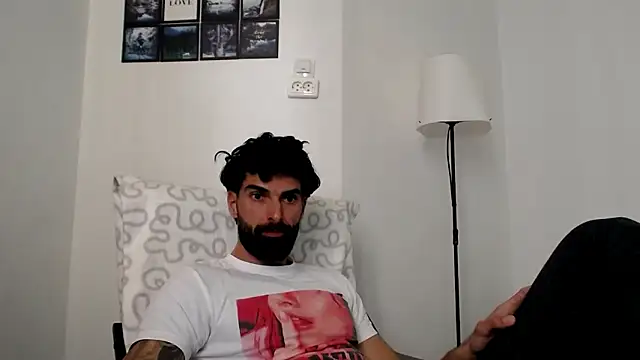 Verycutex's Live XXX Chat