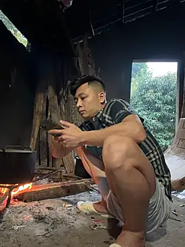 X-manh 在線直播表演