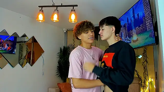 Houseofwarrios élő XXX-chatje