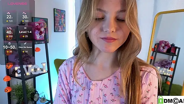 Sue_Sanders live XXX chat