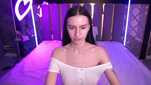 Snow_WhiteeeX – Naživo XXX chat