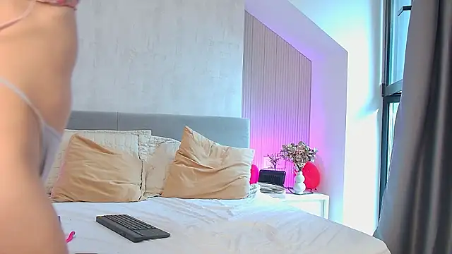 Roxy_Wilde Chat XXX live